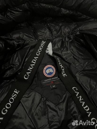 Куртка/пуховик Canada Goose Crofton