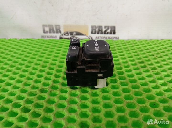 Переключатель регулировки зеркала