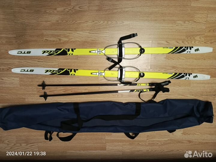 Беговые лыжи