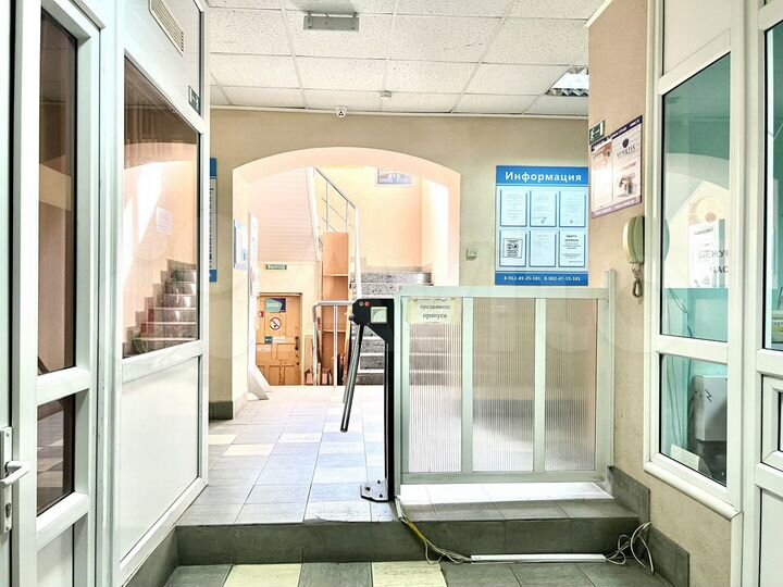 Здание, 1124.3 м²