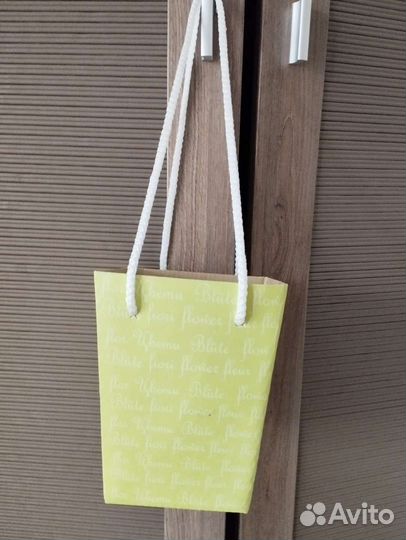 Кашпо для цветов