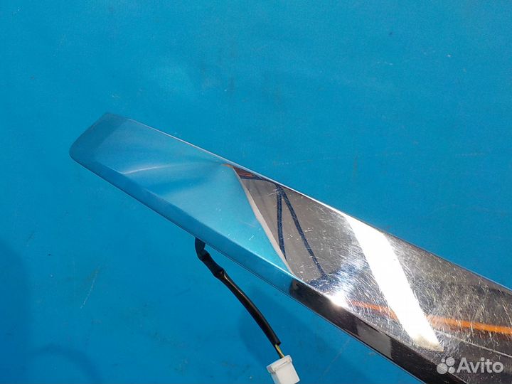 Накладка двери багажника KIA Sorento 2 (XM) 2009-2