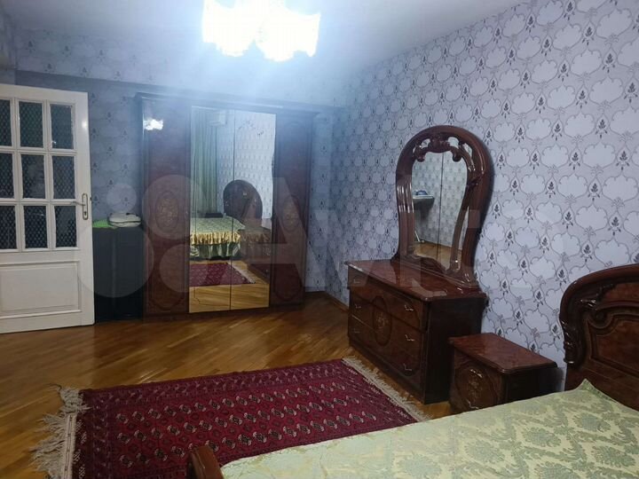 2-к. квартира, 98 м², 2/8 эт.