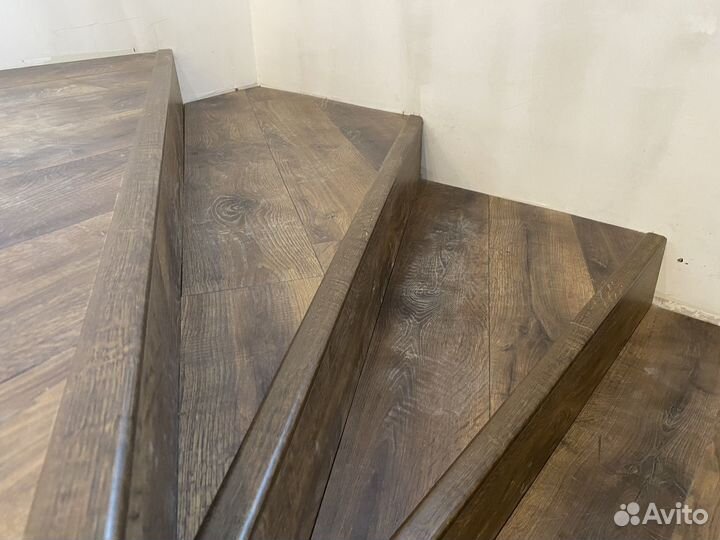 Укладка ламината кварцвинила пвх