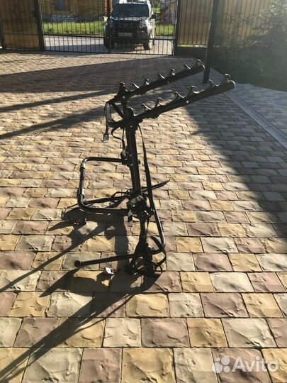 Автомобильное крепление для перевозки велосипедов