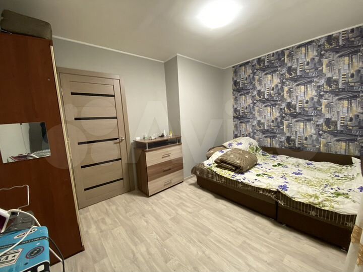 2-к. квартира, 58 м², 4/14 эт.