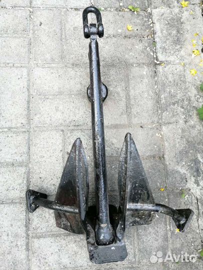 Якорь для лодки