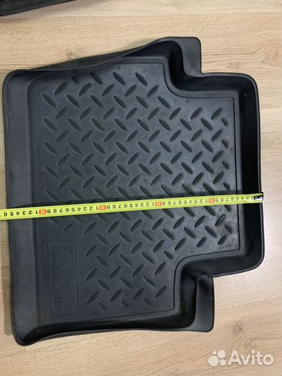 Коврики для задних пассажиров Peugeot 4007