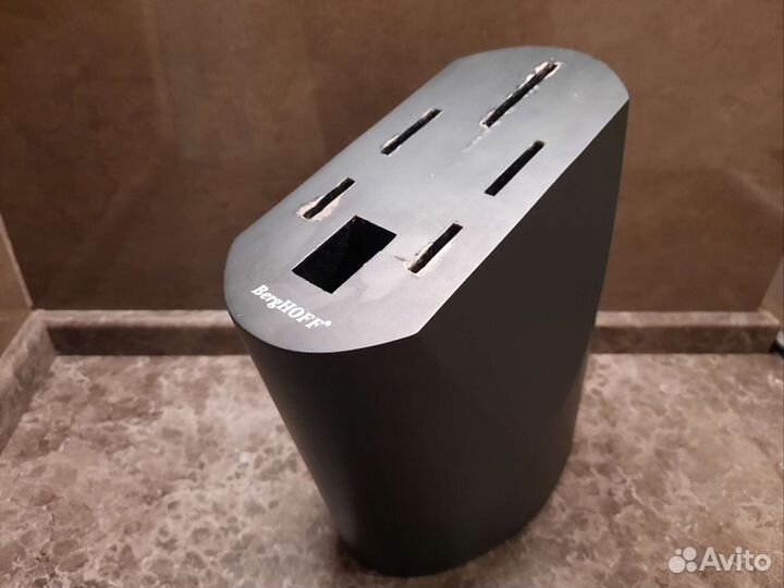 Подставка для кухонных ножей