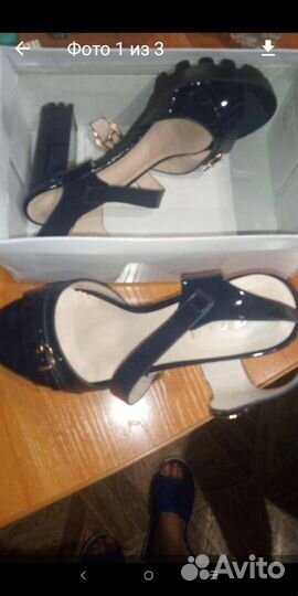 Босоножки женские 37 размер на них,можно и на 38 р