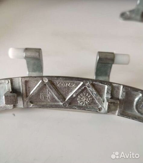 Петли для стиральной машины разные