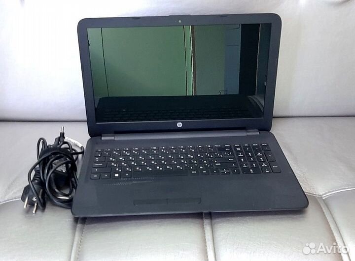 Ноутбук HP 15-af123ur 102844A