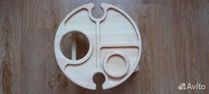 Винный столик. Винница. Винный столик с менажницой