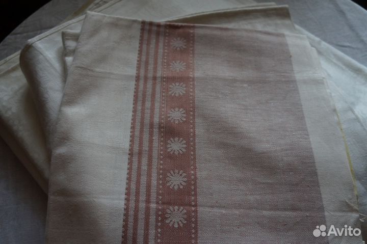 Ткань на скатерть и готовые скатерти