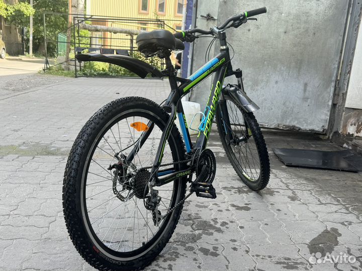 Велосипед forward quadro 818