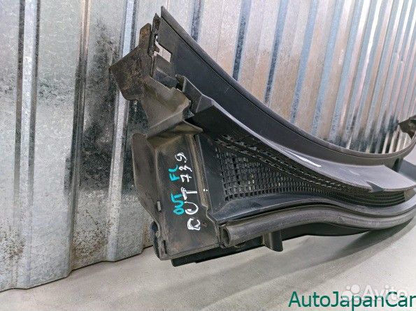 Жабо Mitsubishi Outlander III