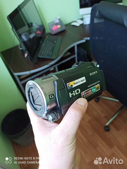 Видеокамера