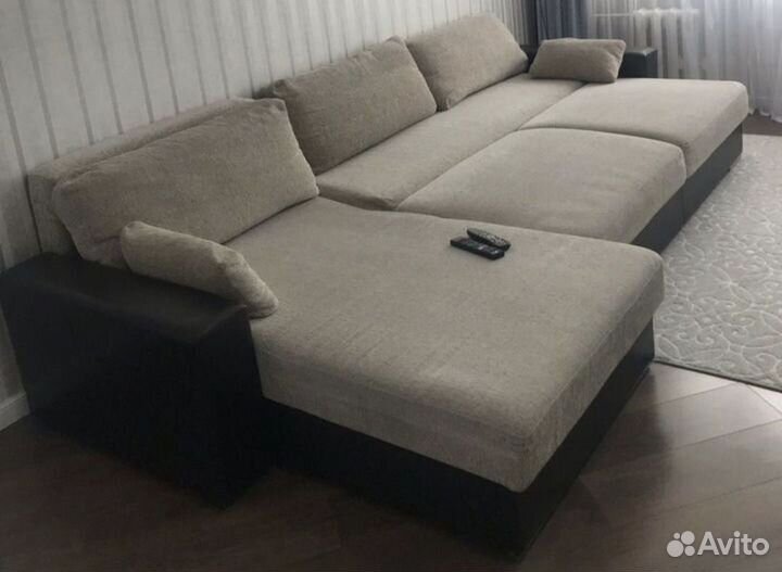 Большой угловой диван раскладной бу