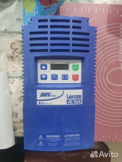 Частотный преобразователь Lenze еsv752N04tхb