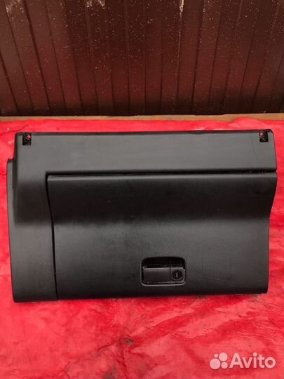 Бардачок рестайлинг Nissan Patrol Y61