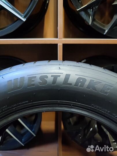 Westlake Zuper Eco Z-107 225/60 R18 100H