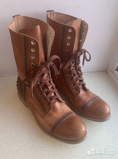 Ботинки женские