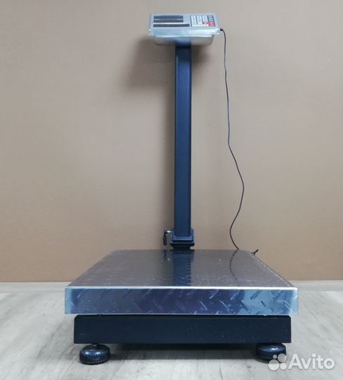 Весы Mercury 335aclp 300.50 LED в наличии