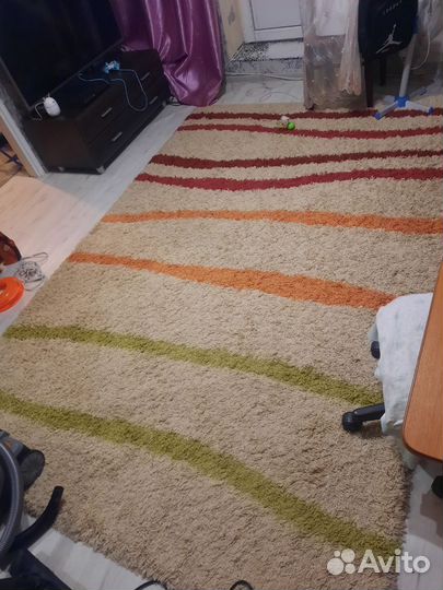 Ковер с длинным ворсом