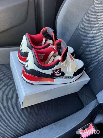 Кроссовки nike air jordan (36-41)