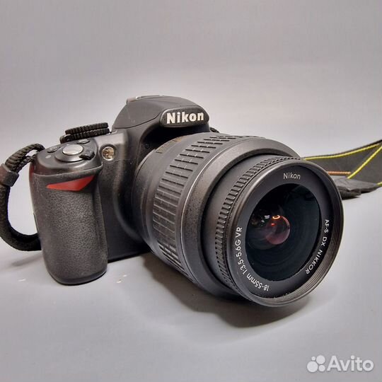 Nikon D3100 Kit AF-S DX nikkor 18-55mm f/3.5-5.6G