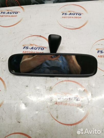 Зеркало заднего вида салонное переднее Hyundai
