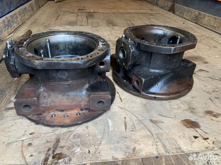 Подшипник 1010D John Deere