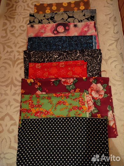 Отрез ткани шелк