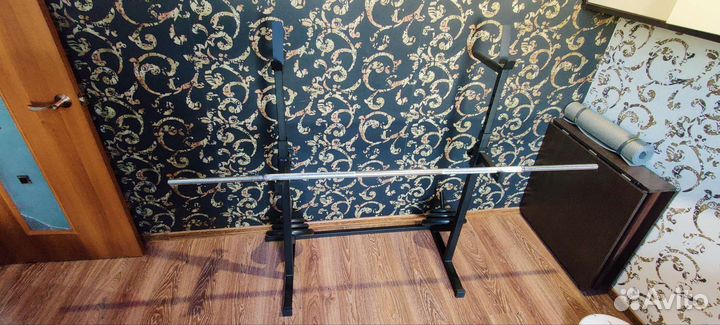 Штанга и стойка. Скамья для жима.Гриф