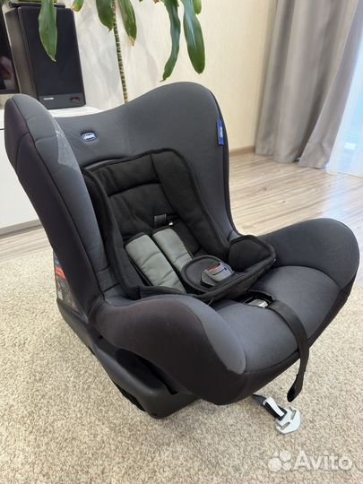 Автокресло Chicco Cosmos