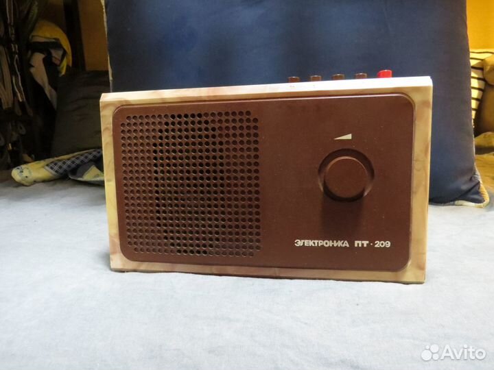 Приемник трехпрограммный СССР Электроника 209