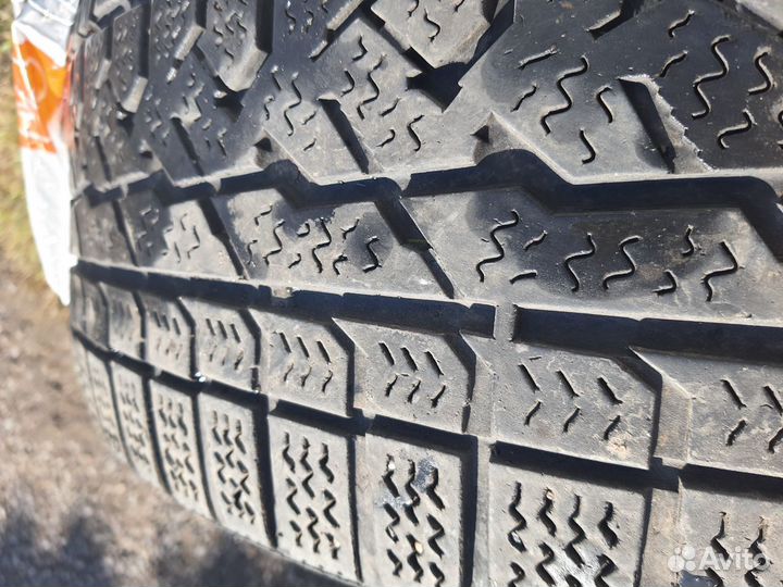 Kumho Ecsta HS51 225/55 R18