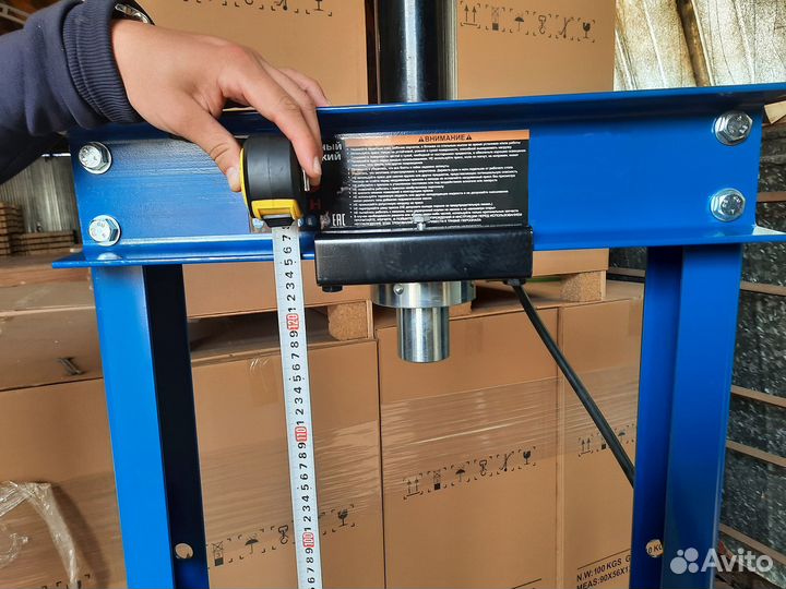 Пресс гидравлический ручной 20 тонн