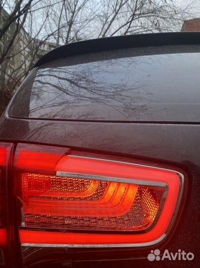 Фонарь Kia sportage III SL рейстайлинг