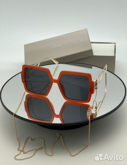 Солнцезащитные очки dior