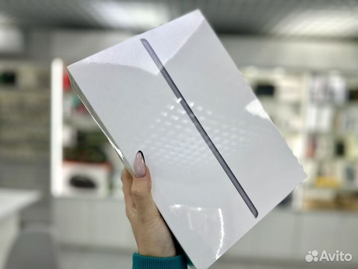 Apple iPad (9-го поколения) Wi-Fi 256GB Space Gray