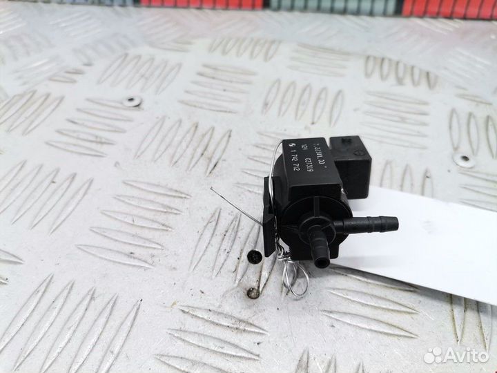 Клапан вакуумного управления BMW 3 E46 2003