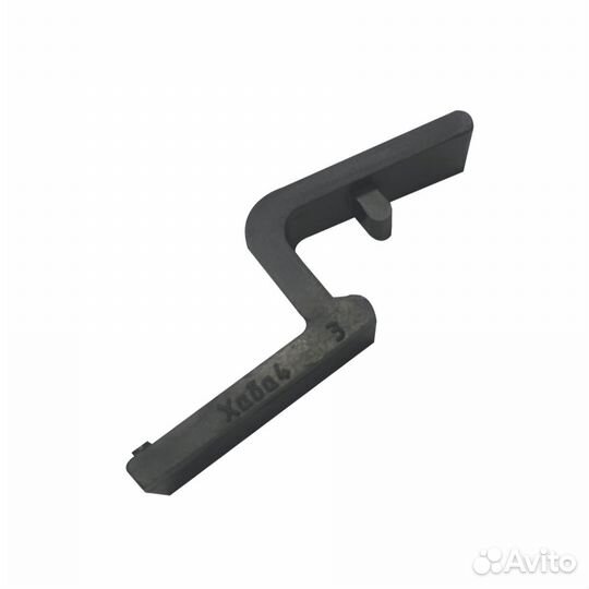 Фиксатор откосов для пластиковых окон хаба-4