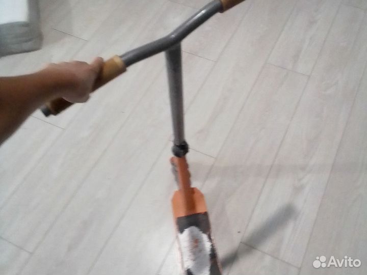 Трюковой самокат xaos