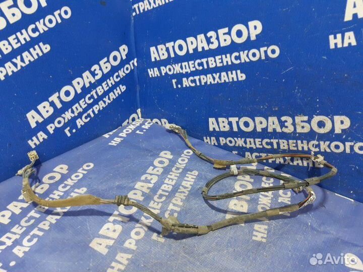 Проводка антенны Toyota Camry 40 седан 2008