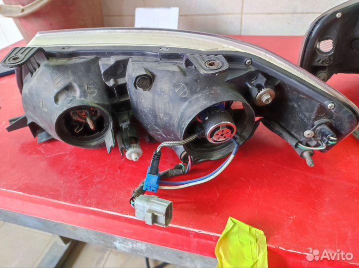 Фары Ниссан Алмера Классик