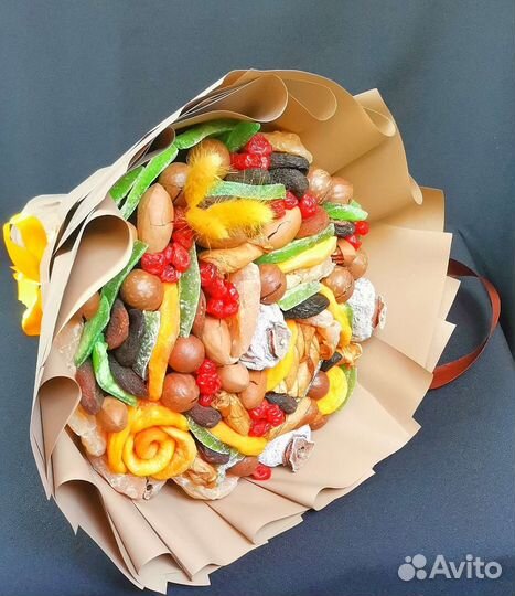 Букет из сухофруктов