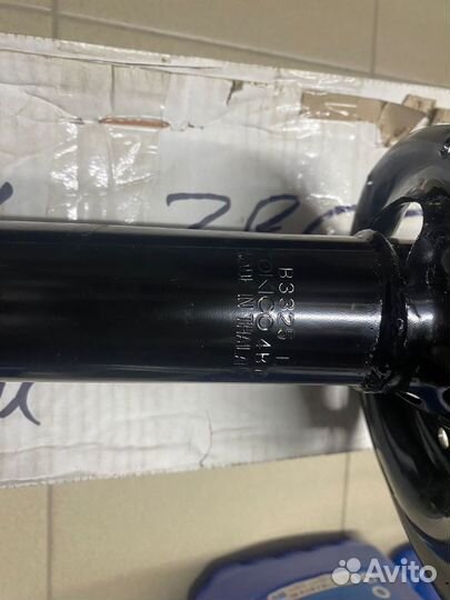 Амортизатор задний левый Camry (XV30)