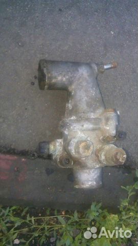 Корпус термостата змз 406 405 409 евро 1,2