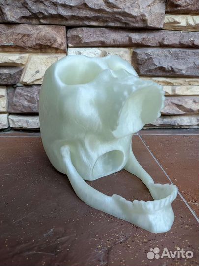 Декоративный череп Dice tower